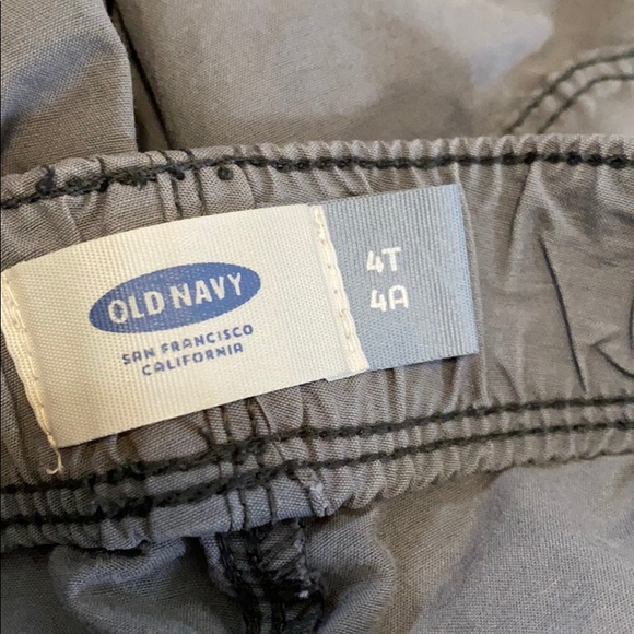 💫2/$10💫 KIDS Grey Pants - Picture 6 of 6